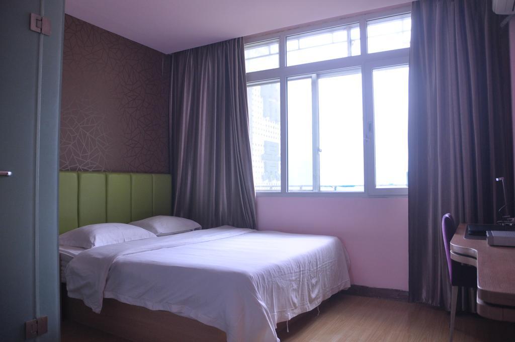 Yangshuo Harbour View Hotel Экстерьер фото